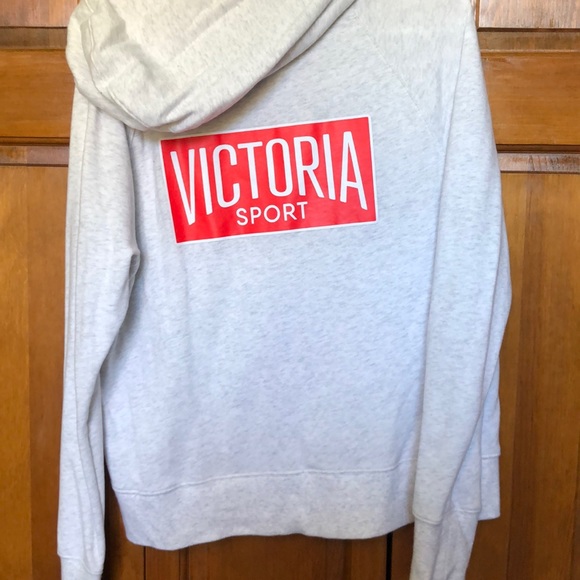 Victoria’s sport sweatshirt - Picture 3 of 3